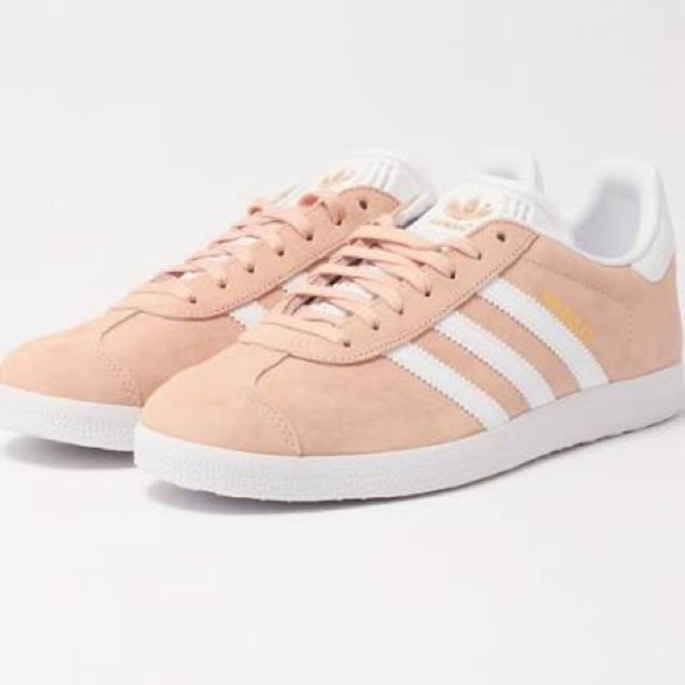 pink adidas gazelle shoes
